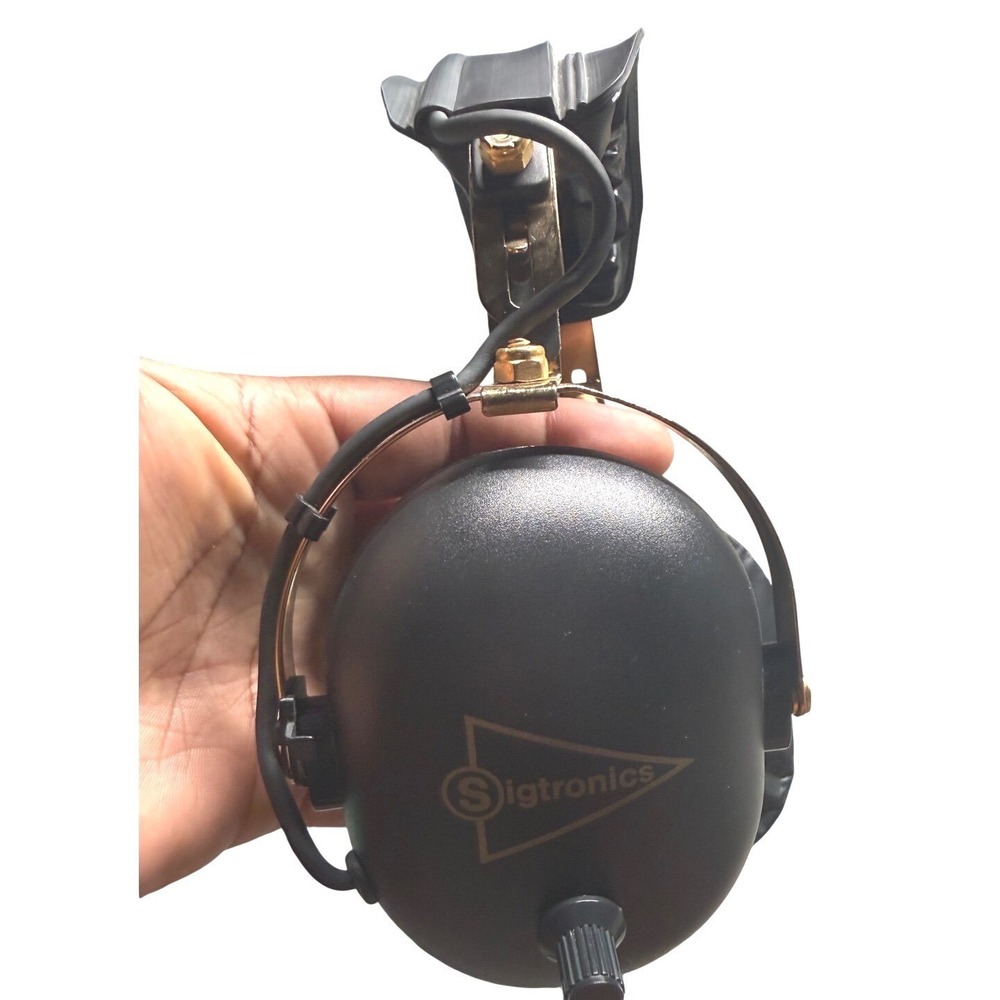 Sigtronics S-68 Aviation Pilot Headset Dual GA‎ Plug PTT Boom Mic USA - Picture 7 of 15
